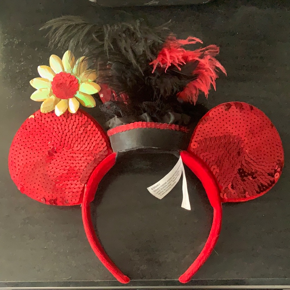 Red sequin Minnie Mouse ears